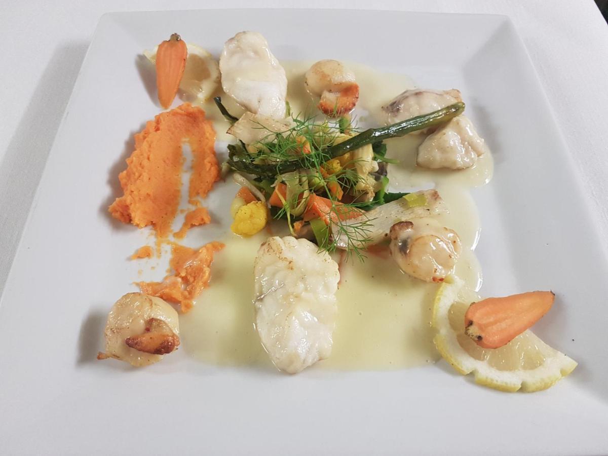 Hotel La Champagne Ardenne Cabourg Kültér fotó