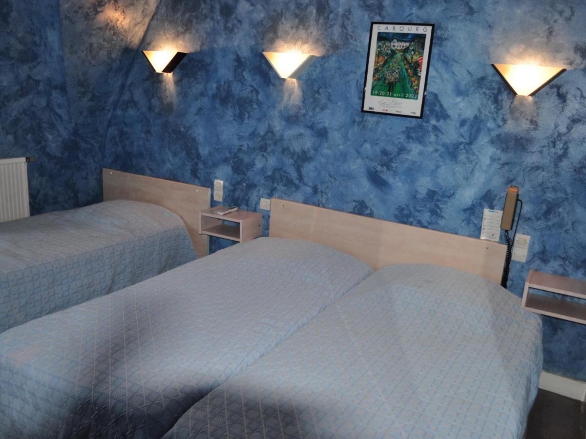 Hotel La Champagne Ardenne Cabourg Szoba fotó